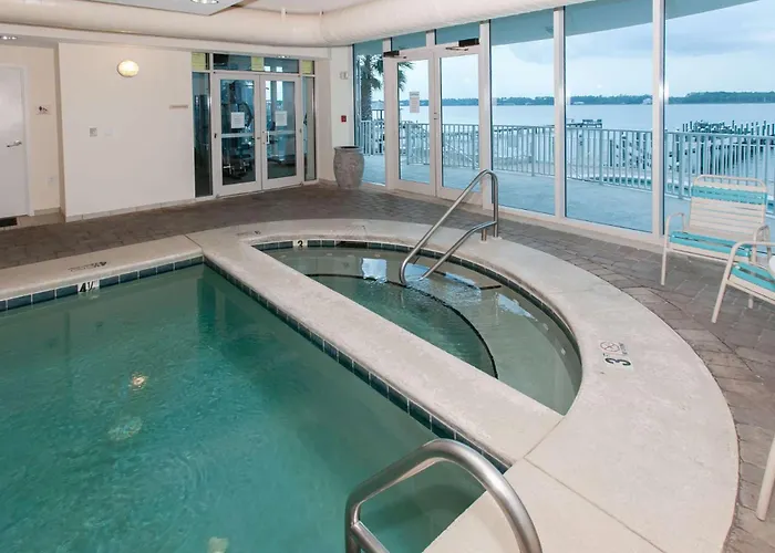 Lagoon Tower 1101 Holiday home *